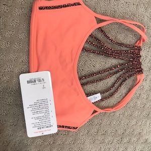 size 2 brand new lulu sports bra!